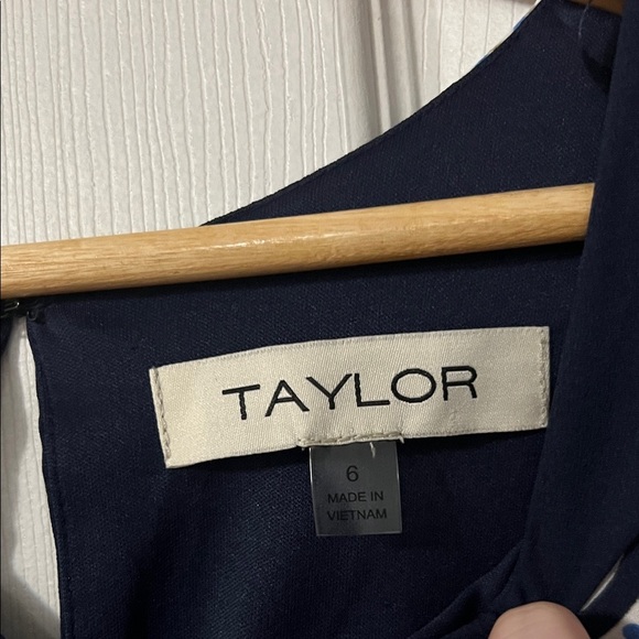 Taylor Navy and White Long Sleeve Dress - Picture 5 of 5